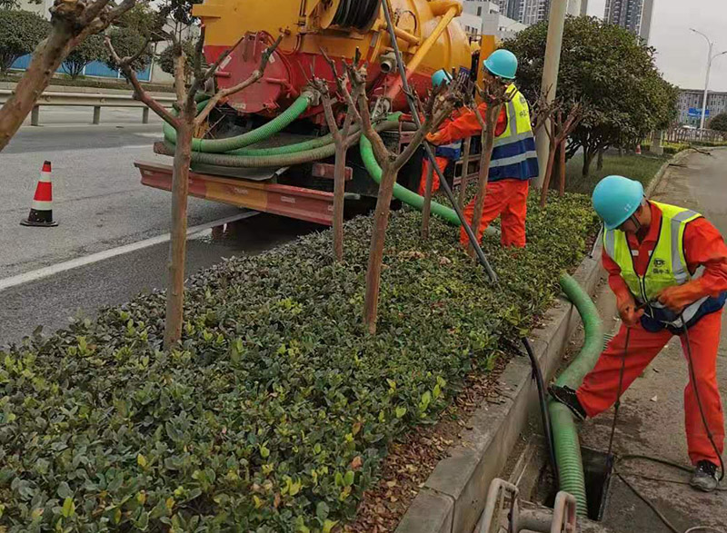 南郊市政管道清淤